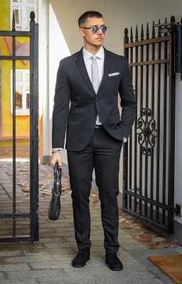 Comfort Suit - Black