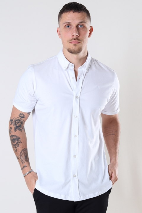 Clean Cut Copenhagen Hudson SOLID Stretch Shirt S/S White