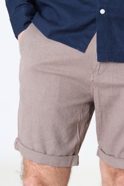 Selected SLHCOMFORT-LUTON FLEX SHORTS W NOOS Petrified Oak MIXED WITH BUGEE