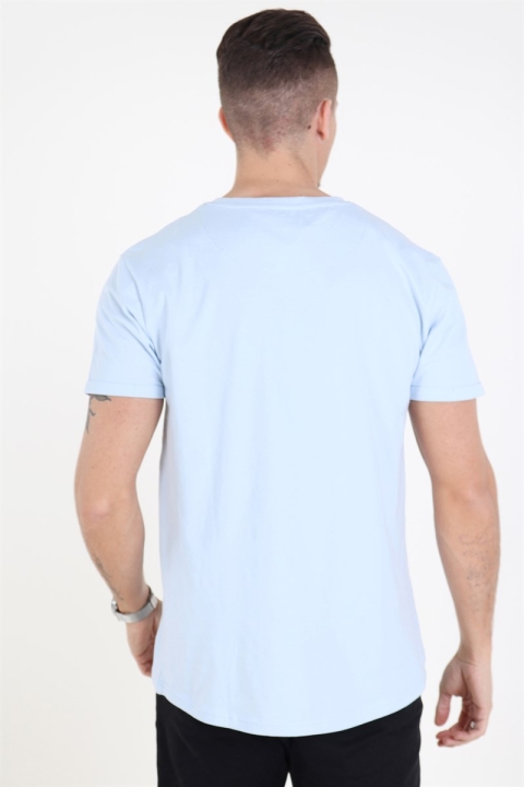 Clean Cut Axel Logo T-skjorte S/S Light Blue