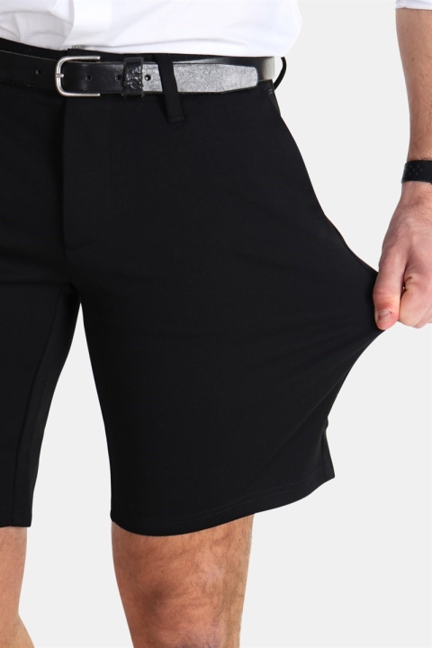 Solid Frederic Shorts Black