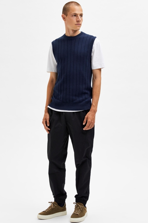 Selected SLHMAIOS KNIT WAISTCOAT G Dark Sapphire