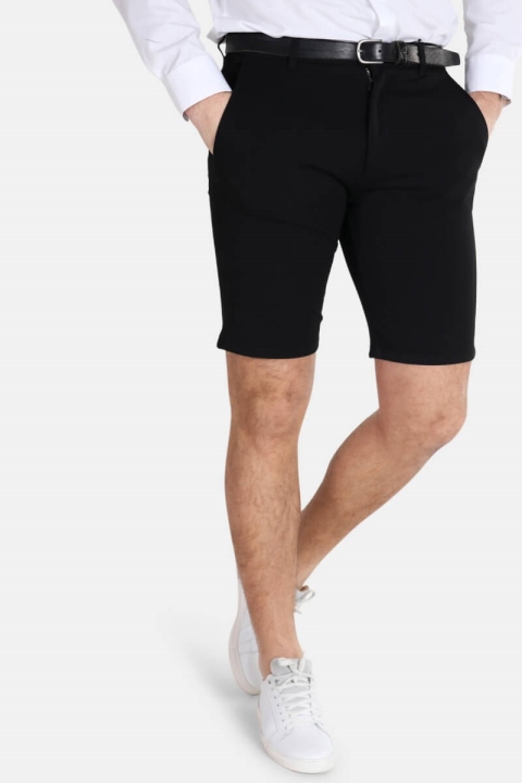 Solid Frederic Shorts Black