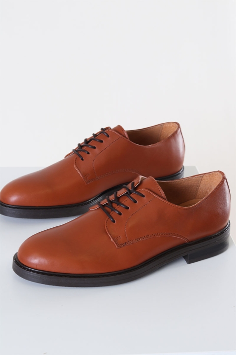 Selected SLHBLAKE LEATHER DERBY SHOE B NOOS Cognac