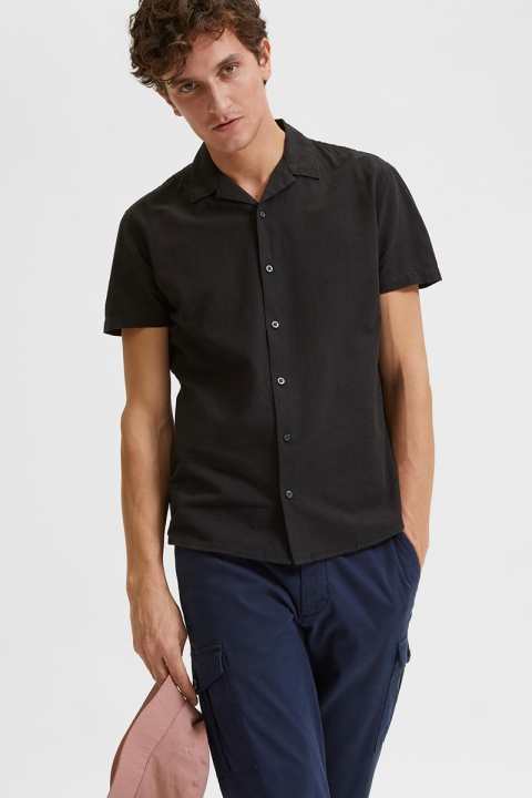 Selected SLHREGNEW-LINEN SHIRT SS RESORT W Black