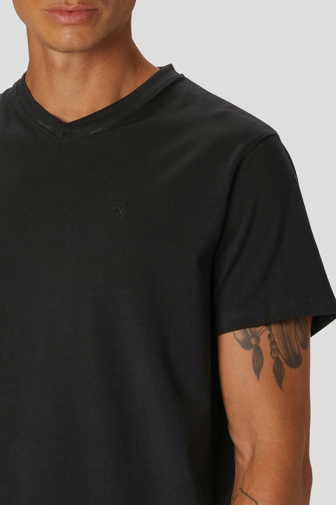 Clean Cut Copenhagen Miami Stretch V-Neck Tee SS Black