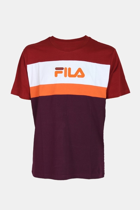 Fila Men Aaron SS T-skjorte Potent-Merlot-Bright-Wht-Harvest-Pumkin