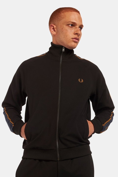 Fred Perry MEDAL TAPE TRACK JKT 102 Black