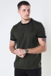 Fred Perry TAPED RINGER T-SHIRT 601 HUNTING GREEN