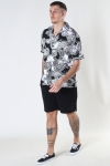 Woodbird Bommy Hoxen Shorts Black