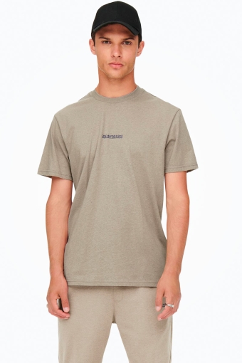 Onsmusk Life Reg Logo SS Tee Silver Lining